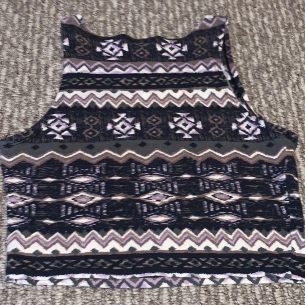 Multi-Color Printed Crop Top - Picture 4 of 5